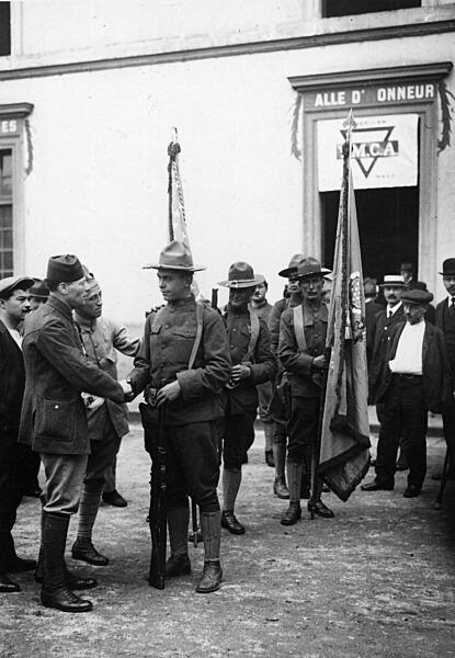Amerikanische Soldaten in Paris, 1917