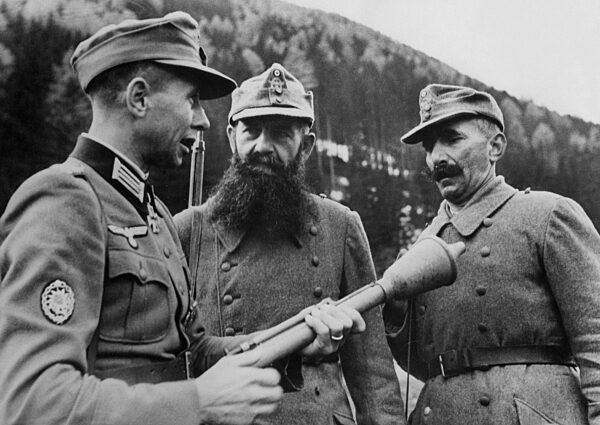 Karl-Walter Lapp Trains German Soldiers of the Volkssturm, 1945