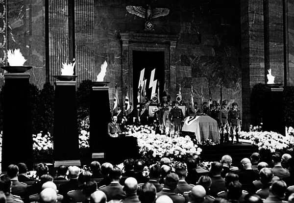 Staatsakt für Reinhard Heydrich, 1942