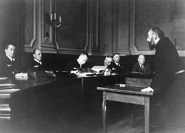 Father Columban in front of the District Court of Koblenz, 1937