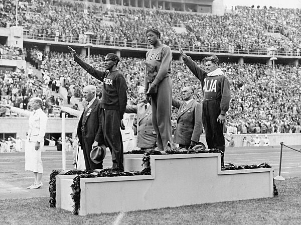 Awards ceremony at the Olympic Games, 1936