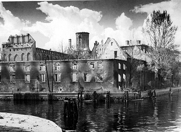 The destroyed Koenigsberg, 1944