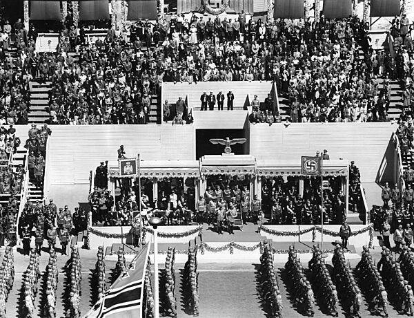 Parade for Prince Regent Paul of Yugoslavia, 1939