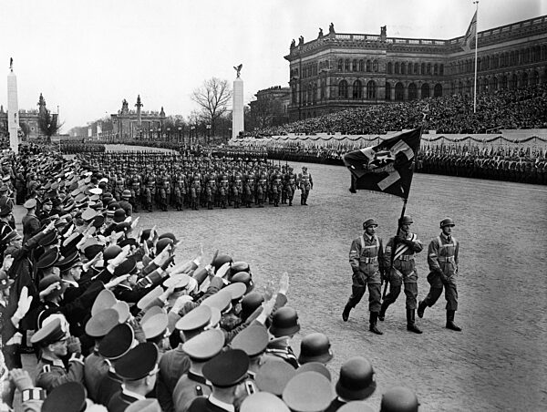 Military parade of the Wehrmacht on the occasion of Hitler's birthday in Berlin, 1939