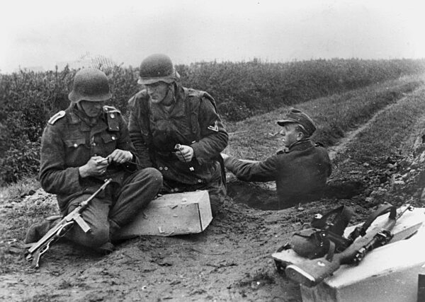 Pioneers of the Wehrmacht blowing up roads on the west, 1944