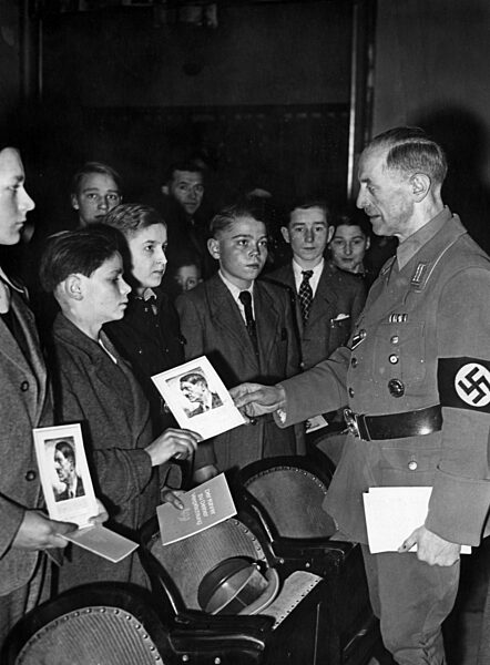 Entry to the Hitler Youth, 1944