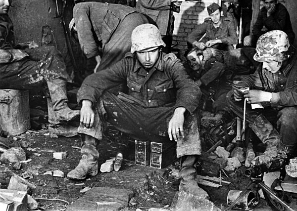 Attack on Stalingrad between the Don and the Volga September-October 1942