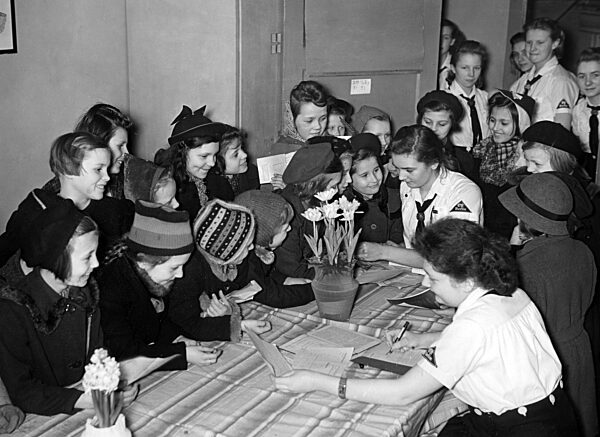 Anmeldung zum BdM, Berlin 1942