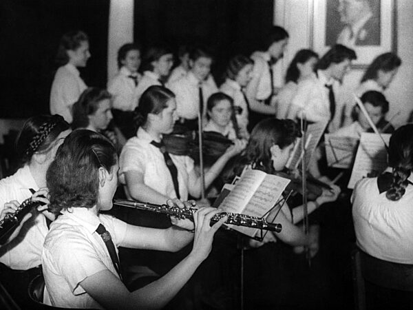 Veranstaltung des BDM-Werks Glaube und Schönheit, Berlin 1940