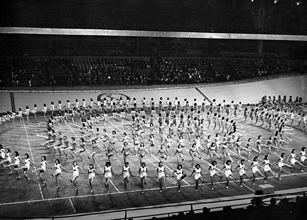 Jahresfeier der KdF in der Deutschlandhalle, Berlin 1942