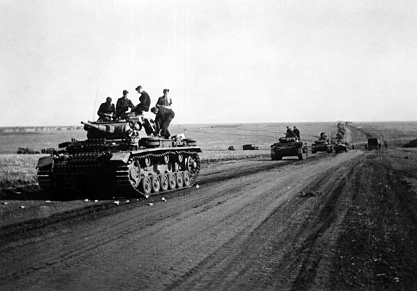 German tanks at Kharkov-Izium, May 1942