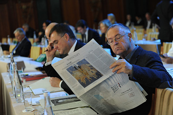 Hans Eichel beim "Süddeutsche Zeitung Wirtschaftsgipfel" in Berlin, 2014