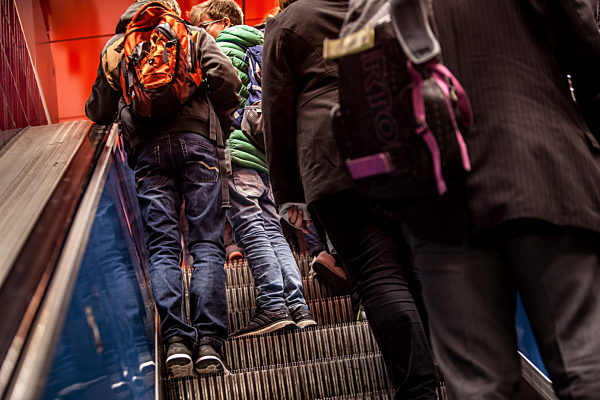 Rolltreppe am Marienplatz in München, 2016