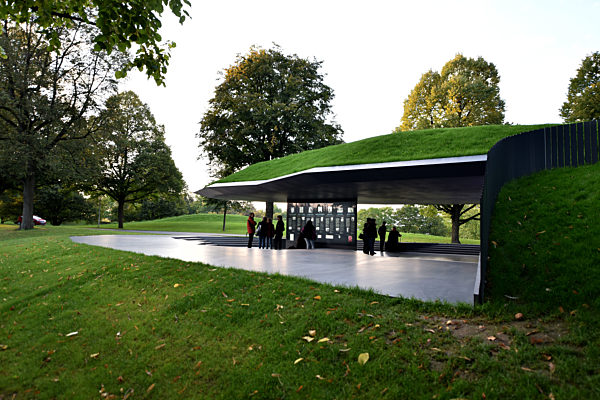 Erinnerungsort für Opfer des Olympia-Attentats in München, 2017