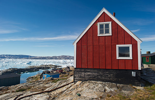 Jägersiedlung Tiniteqilaaq in Ostgrönland