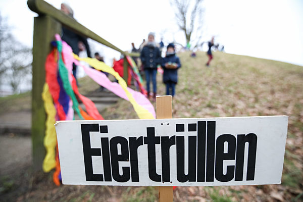 Eiertrullern am Plytenberg