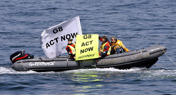 G8 - Gipfel Greenpeace-Aktion