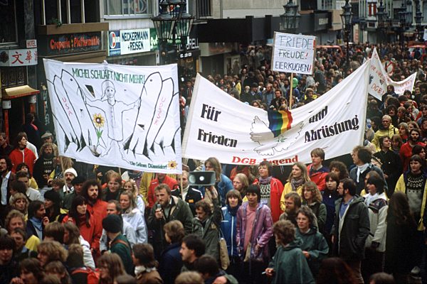 Friedens- und Abrüstungsdemonstration in Bonn - 1981