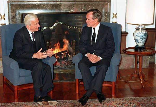 Bundespräsident von Weizsäcker mit George Bush
