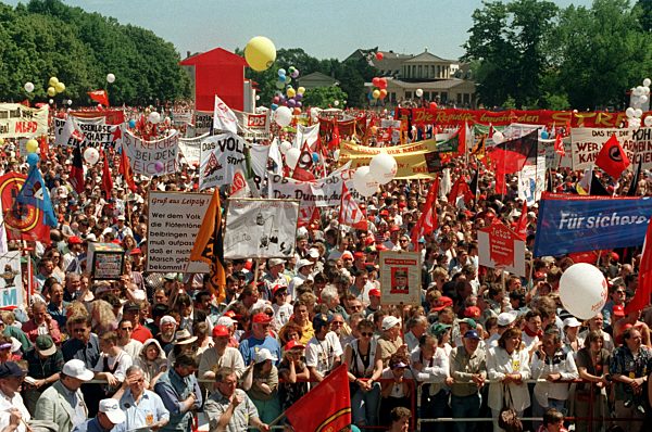 Großdemonstration im Hofgarten