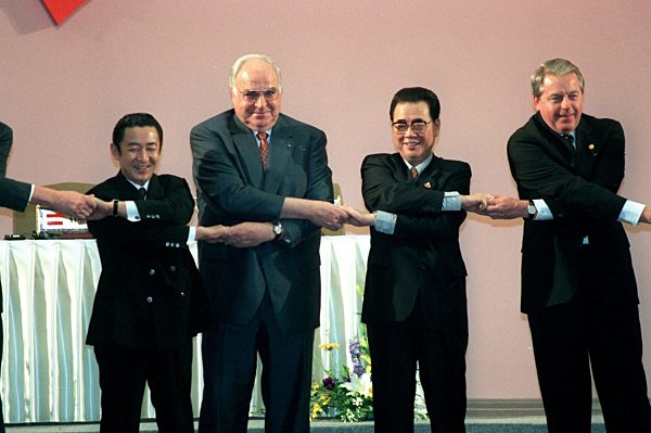 Asiatisch-europäischer-Gipfel in Bangkok eröffnet