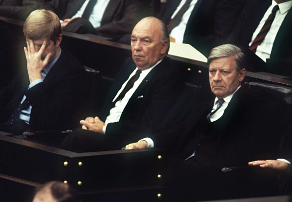 Helmut Schmidt gestürzt - Helmut Kohl neuer Bundeskanzler