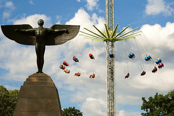 Berlin - Otto Lilienthal Denkmal