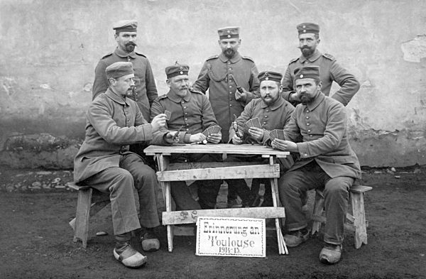 Erster Weltkrieg - deutsche Soldaten in Toulouse