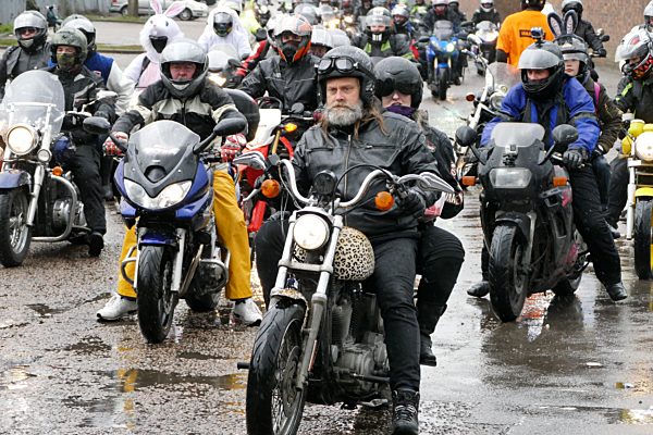 Motorcycle Egg Run, Reading, Berkshire, UK - 30 Mar 2018