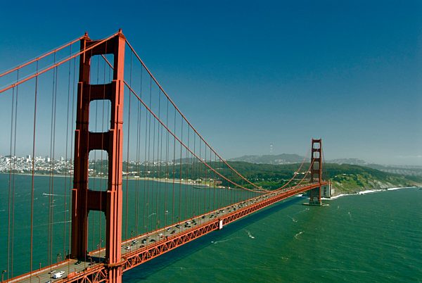 Golden Gate Bridge, San Francisco, Cali..........