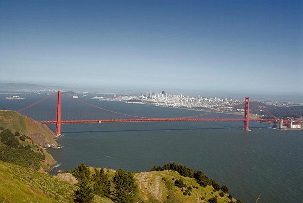 Golden Gate Bridge, San Francisco, Cali..........