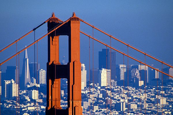 Golden gate bridge, San Francisco, Cali..........