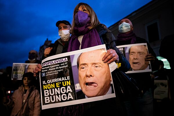 Demonstration of Purple People against Silvio Berlusconi candidacy as President of the Republic, Rome Italy
