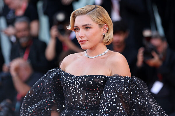 Florence Pugh attends the 'Don't Worry Darling' red carpet at the 79th Venice International Film Festival