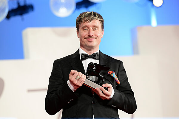 Award Winners Photocall at the 79th Venice International Film Festival on September 10, 2022 in Venice, Italy.