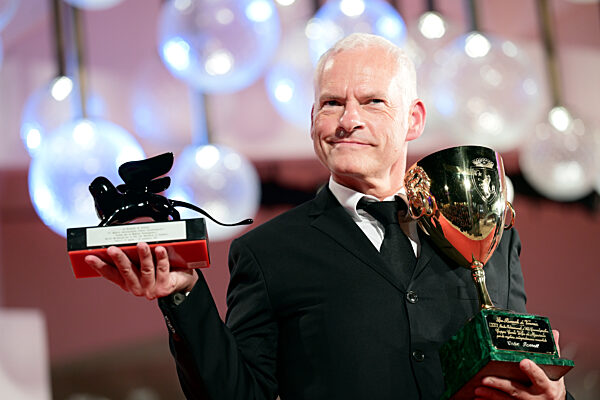 Award Winners Photocall at the 79th Venice International Film Festival on September 10, 2022 in Venice, Italy.