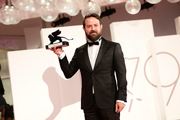 Award Winners Photocall at the 79th Venice International Film Festival on September 10, 2022 in Venice, Italy.