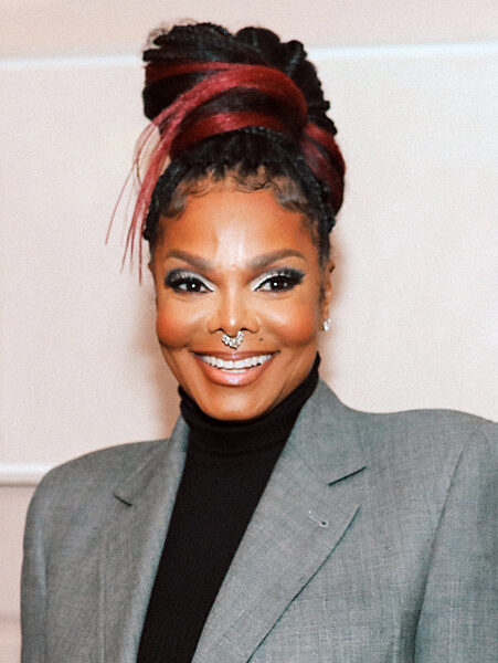 Janet Jackson surprise appearance at Londonâs Shoreditch