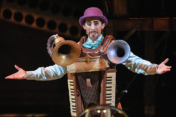 Cirque du Soleil 'KURIOS: Cabinet of Curiosities' European premiere photocall, Royal Albert Hall, London, UK