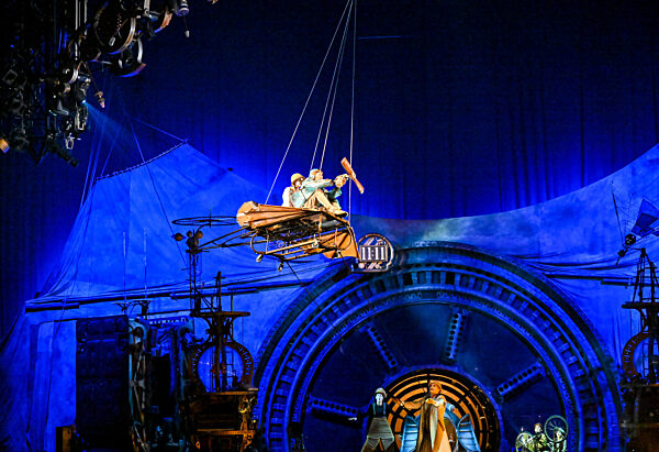 Cirque Du Soleil - KURIOS: CABINET OF CURIOSITIES