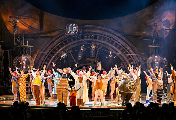 Cirque Du Soleil - KURIOS: CABINET OF CURIOSITIES