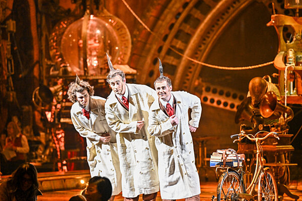 Cirque Du Soleil - KURIOS: CABINET OF CURIOSITIES