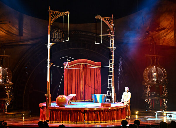 Cirque Du Soleil - KURIOS: CABINET OF CURIOSITIES