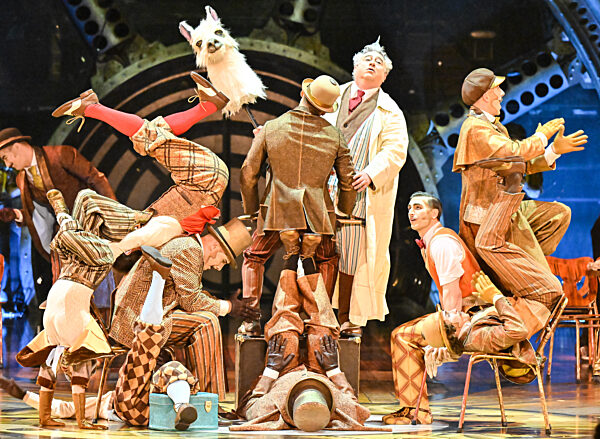 Cirque Du Soleil - KURIOS: CABINET OF CURIOSITIES