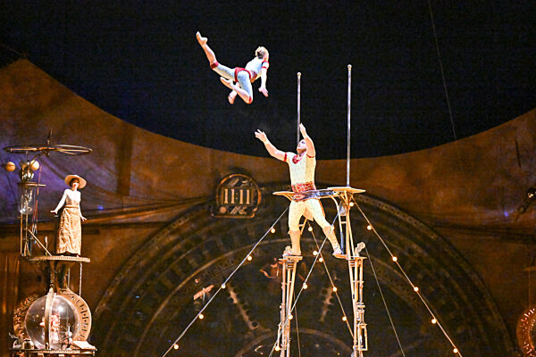 Cirque Du Soleil - KURIOS: CABINET OF CURIOSITIES