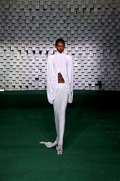 Luis de Javier Ready To Wear Spring Summer 2025 Paris Fashion Week, 25 September 2024