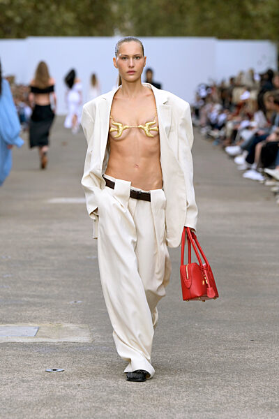 Stella McCartney Ready To Wear Spring Summer 2025 Paris Fashion Week, 30 September 2024