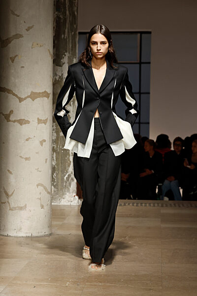 Rokh Ready To Wear Spring Summer 2025 Paris Fashion Week, 30 September 2024