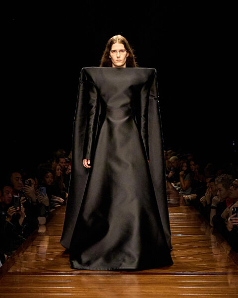 BALENCIAGA Ready To Wear Spring Summer 2025
