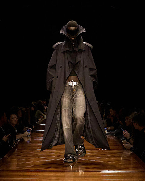 BALENCIAGA Ready To Wear Spring Summer 2025